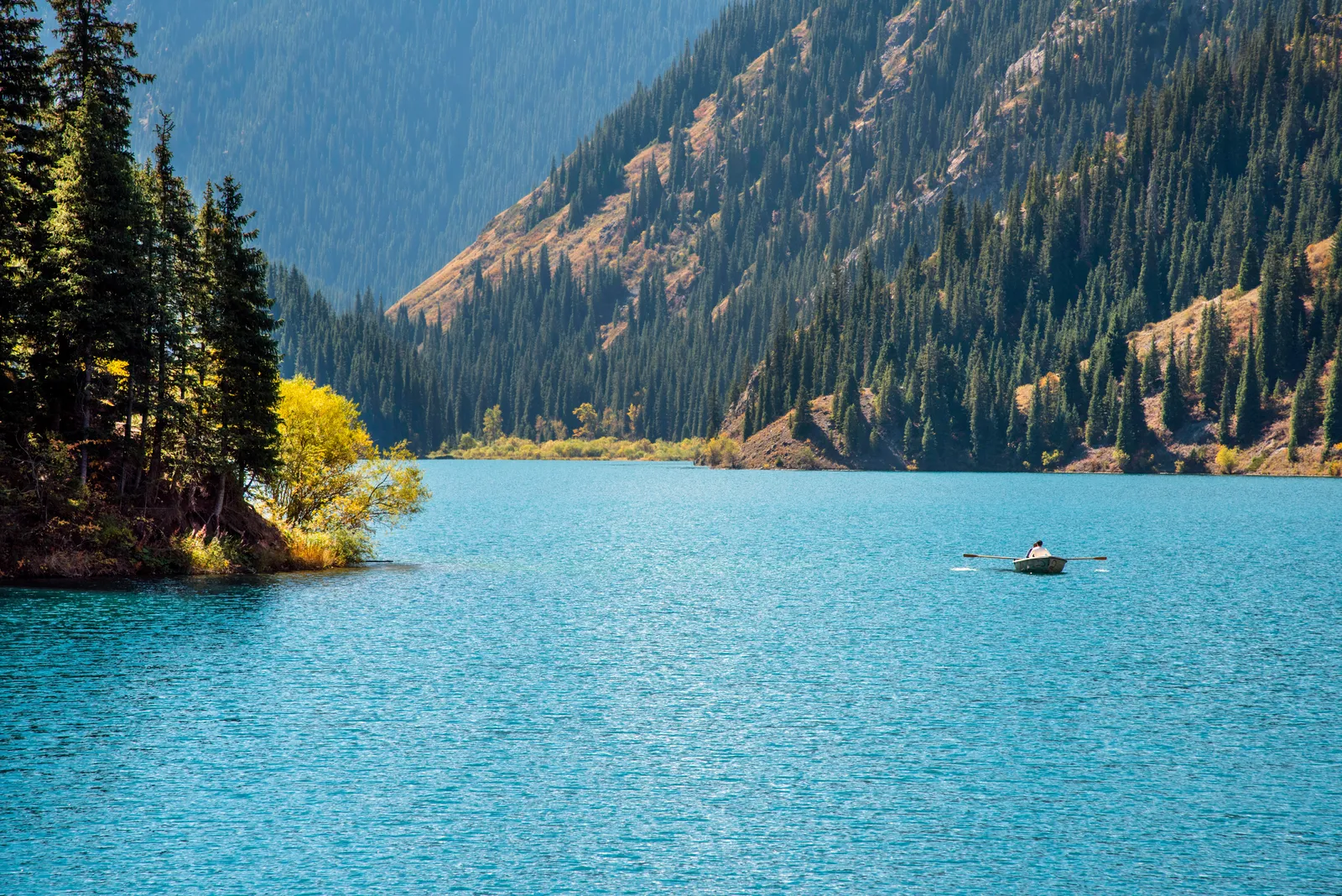 FlyArystan launches new routes across Kazakhstan and Central Asia.